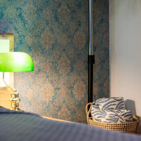 Testament Old Town *